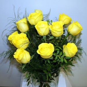 Ramo 12 rosas color amarillo
